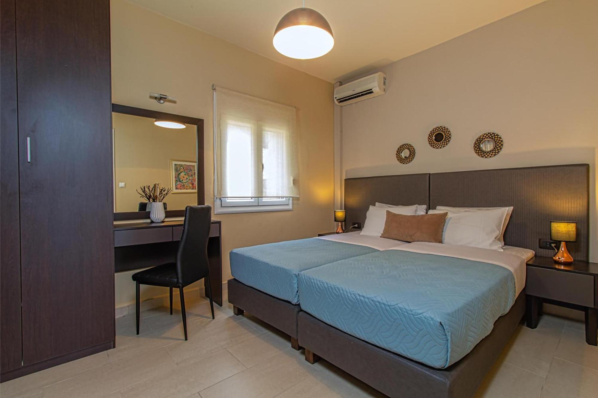Theo Villa Marathokefala